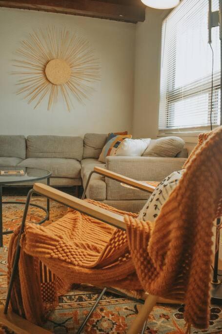 Casa Charleston-3Br-2Bath-Hot Tub-Pet Friendly-No Pet Fees! Villa Albuquerque Exterior photo