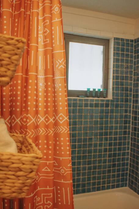 Casa Charleston-3Br-2Bath-Hot Tub-Pet Friendly-No Pet Fees! Villa Albuquerque Exterior photo