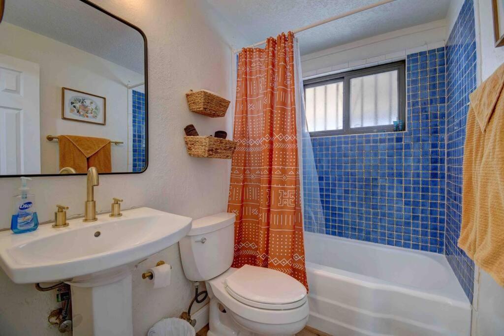 Casa Charleston-3Br-2Bath-Hot Tub-Pet Friendly-No Pet Fees! Villa Albuquerque Exterior photo