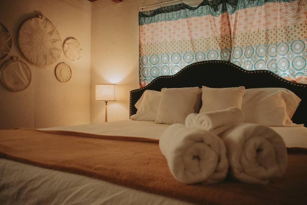 Casa Charleston-3Br-2Bath-Hot Tub-Pet Friendly-No Pet Fees! Villa Albuquerque Exterior photo